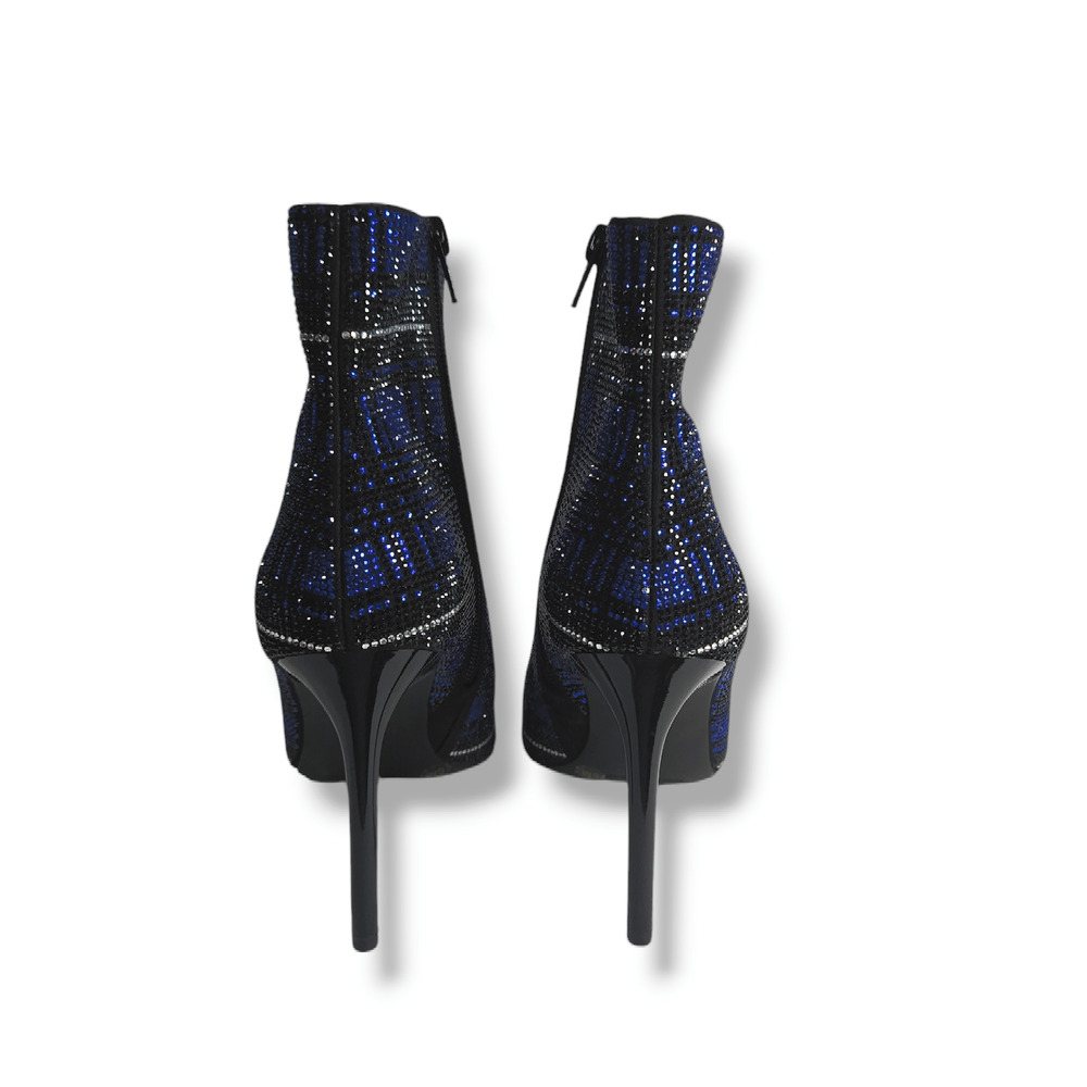 NWOB INC International Concepts Reisa Rhinestone Ankle Boots Sz. 6M Cobalt Plaid - Picture 5 of 9